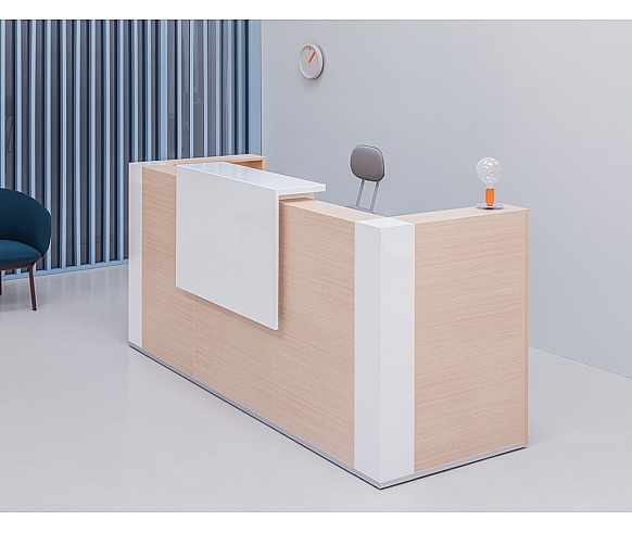 Tera reception desk